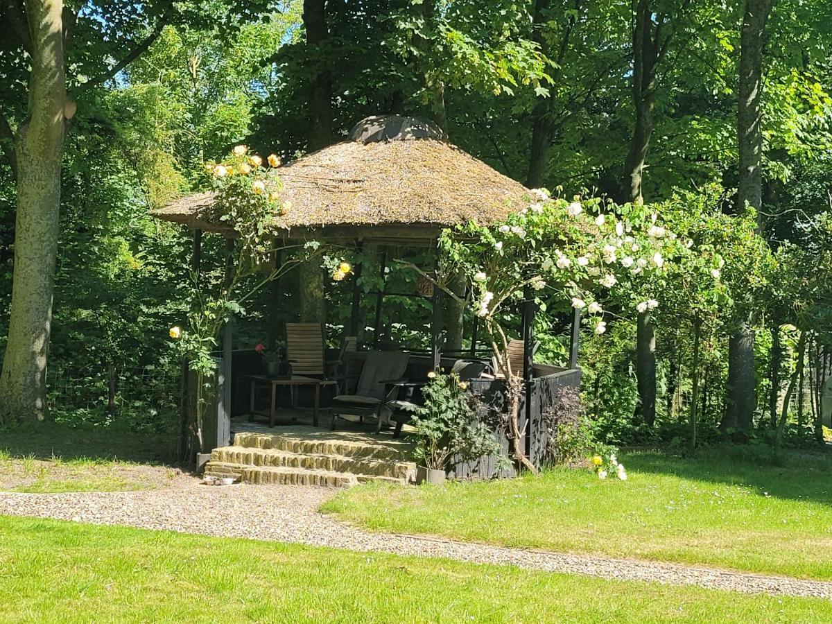 Pastorie Waaxens Bed & Breakfast Luaran gambar
