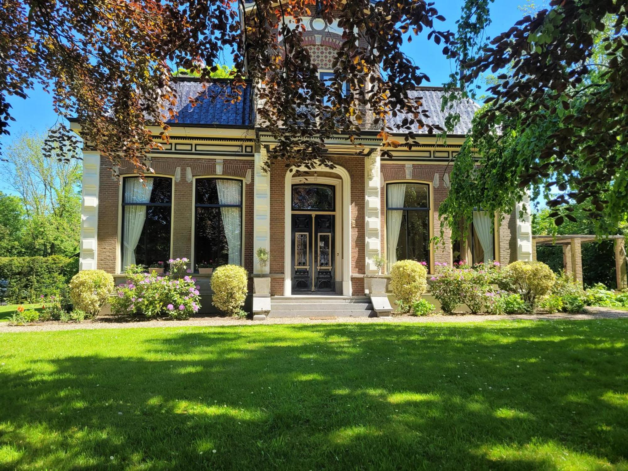 Pastorie Waaxens Bed & Breakfast Luaran gambar